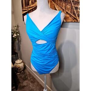 Nwt ShapeLLx Smart Sculpt One-Piece Swimsuit in Ocean Blue Size Large